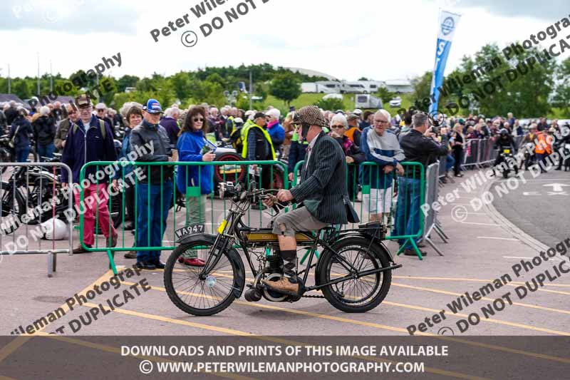 Vintage motorcycle club;eventdigitalimages;no limits trackdays;peter wileman photography;vintage motocycles;vmcc banbury run photographs